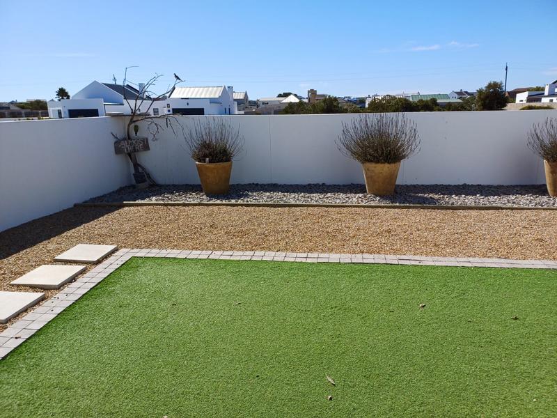 3 Bedroom Property for Sale in Britannia Bay Western Cape